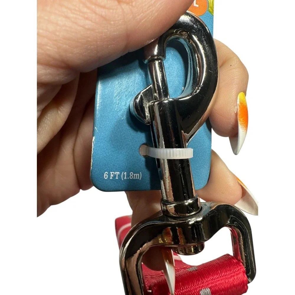 NEW‎ VIBRANT LIFE dog leash SIZE LARGE 6 foot long reflective